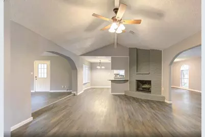 10727 Sagewillow Lane, Houston, TX 77089 - Photo 17