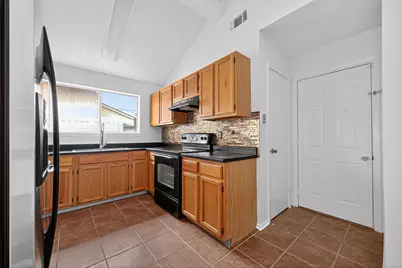 4726 Hickorygate Drive, Spring, TX 77373 - Photo 7