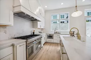 19 Wentworth Gate Path, Houston, TX 77027 - Photo 19
