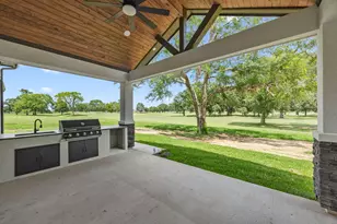 210 Birdie Dr, Hempstead, TX 77445 - Photo 39