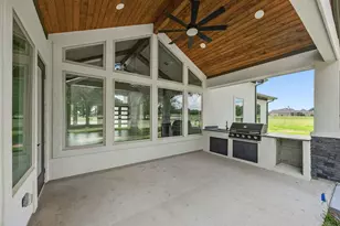 210 Birdie Dr, Hempstead, TX 77445 - Photo 31