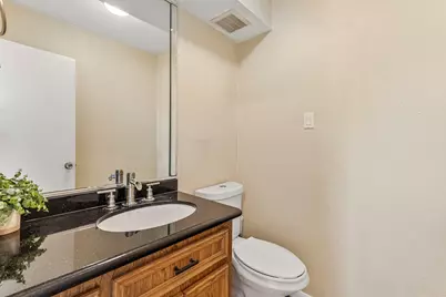 3218 Freshmeadows Drive, Houston, TX 77063 - Photo 21