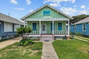 3322 Ave Q 1/2, Galveston, TX 77550 - Photo 1