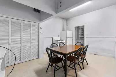 3322 Avenue Q 1/2, Galveston, TX 77550 - Photo 11