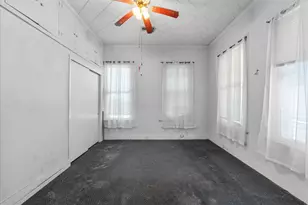 3322 Ave Q 1/2, Galveston, TX 77550 - Photo 15