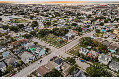 5223 Avenue O, Galveston, TX 77551 - Photo 29