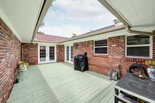 1111 Clovis Rd, Houston, TX 77008 - Photo 23