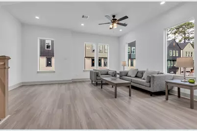 5310 Kindred Garden Lane, Houston, TX 77091 - Photo 7