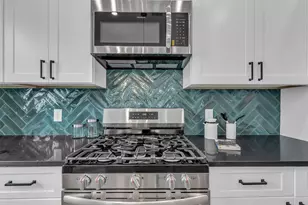 5310 Kindred Gdn Ln, Houston, TX 77091 - Photo 13