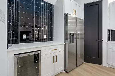 8313 Bassett Street #A/B, Houston, TX 77051 - Photo 17