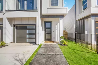 8313 Bassett Street #A/B, Houston, TX 77051 - Photo 5