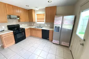 2615 Elder Park Ct, Katy, TX 77449 - Photo 3