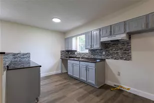 12314 Flushing Meadows Dr, Houston, TX 77089 - Photo 7