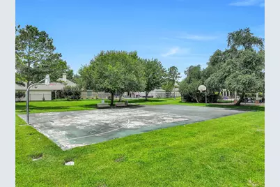 3203 Autumn Bay Court, Friendswood, TX 77546 - Photo 37