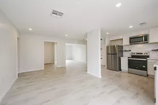 2114 Shasta St, League City, TX 77565 - Photo 9