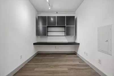 1901 Post Oak Boulevard #408, Houston, TX 77056 - Photo 3