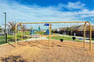 3122 Freeboard Dr, Santa Fe, TX 77510 - Photo 39