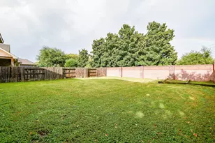 1123 Penny Worth Dr, Sugar Land, TX 77479 - Photo 33