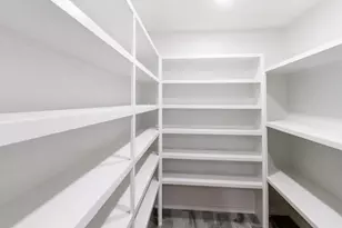 7575 Coburn Dr, Beaumont, TX 77707 - Photo 9