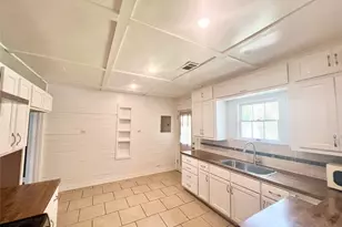 217 13th Ave N, Texas City, TX 77590 - Photo 7