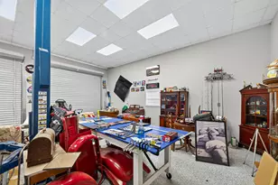 215 22nd St, Dickinson, TX 77539 - Photo 45