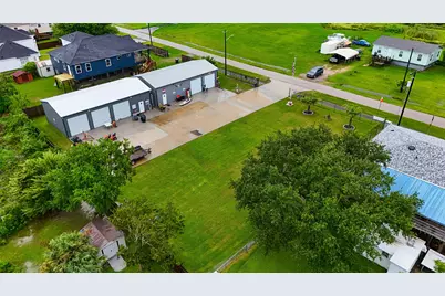 215 22nd Street, Dickinson, TX 77539 - Photo 5