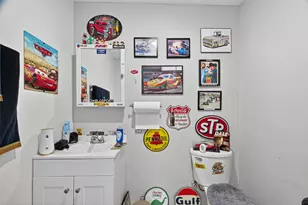 215 22nd St, Dickinson, TX 77539 - Photo 41