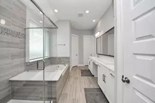 4916 Autumn Hls Trl, Pearland, TX 77584 - Photo 19