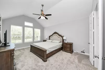 4916 Autumn Hills Trail, Pearland, TX 77584 - Photo 17