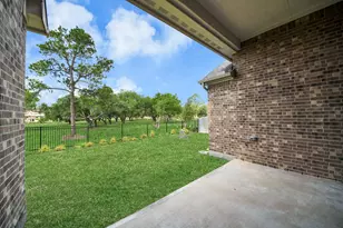 4916 Autumn Hls Trl, Pearland, TX 77584 - Photo 27