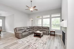 4916 Autumn Hls Trl, Pearland, TX 77584 - Photo 15