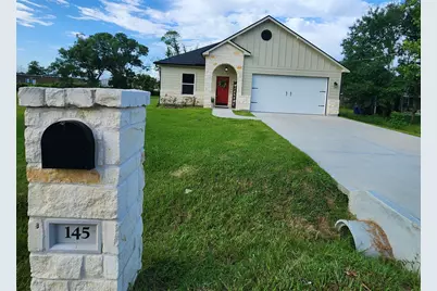145 W Jackson Street, West Columbia, TX 77486 - Photo 1