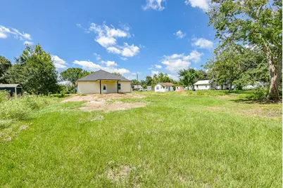 145 W Jackson Street, West Columbia, TX 77486 - Photo 29