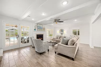 14807 River Forest Drive, Houston, TX 77079 - Photo 11