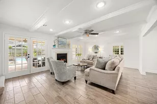 14807 River Forest Dr, Houston, TX 77079 - Photo 11