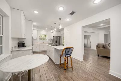 14807 River Forest Drive, Houston, TX 77079 - Photo 13