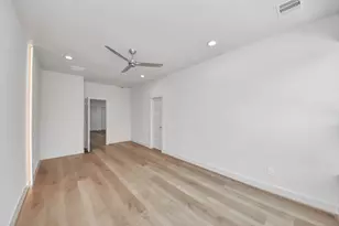 13402 Sombrero Cay Dr, Houston, TX 77047 - Photo 11