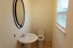 6534 Sivley St, Houston, TX 77055 - Photo 11