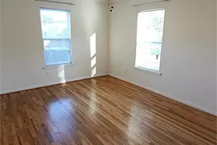 6534 Sivley St, Houston, TX 77055 - Photo 9
