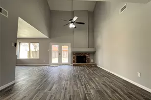 7934 Bayou Forest Dr, Houston, TX 77088 - Photo 9