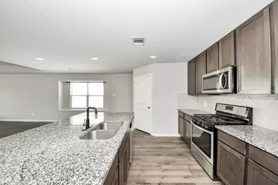 5626 Brooklyn Rose Drive, Rosharon, TX 77583 - Photo 11