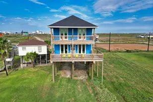 1120 Monument Dr, Surfside Beach, TX 77541 - Photo 3