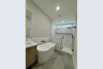 7040 Avenue N, Houston, TX 77011 - Photo 19