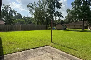 1710 Cypress Manor Dr, Huffman, TX 77336 - Photo 19