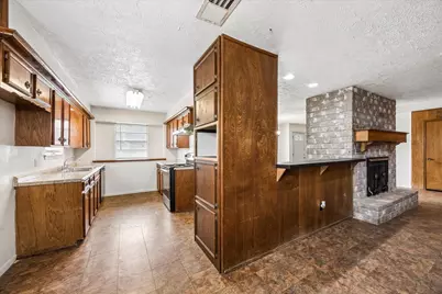 11411 Sagecherry Drive, Houston, TX 77089 - Photo 5