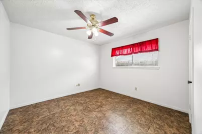 11411 Sagecherry Drive, Houston, TX 77089 - Photo 11