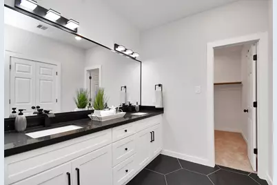 7926 Gladstone Street #B, Houston, TX 77051 - Photo 7