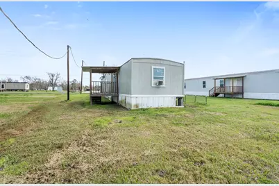 758 Blueberry Road, Cove, TX 77523 - Photo 9