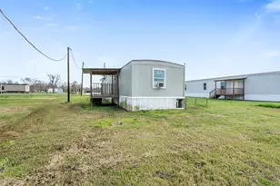 758 Blueberry Rd, Cove, TX 77523 - Photo 9