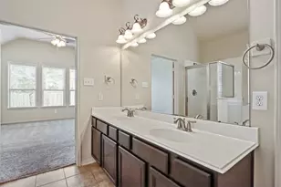 12911 Misty Lantern Ln, Houston, TX 77044 - Photo 13
